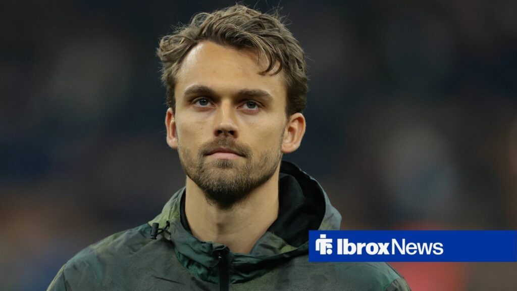 Rangers make new approach to sign midfielder, decision now days away - report