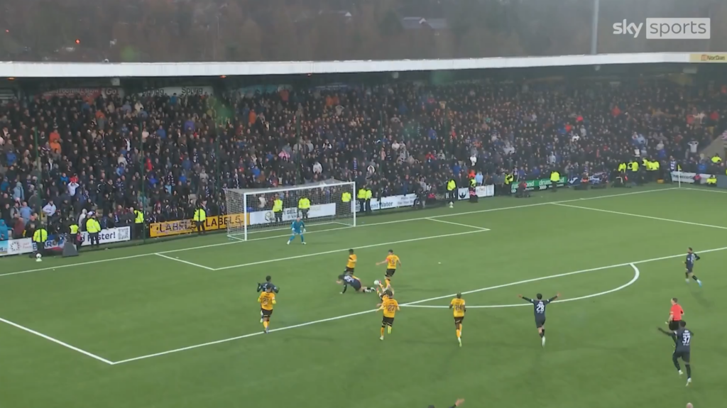 Mikey Moore vs Livingston