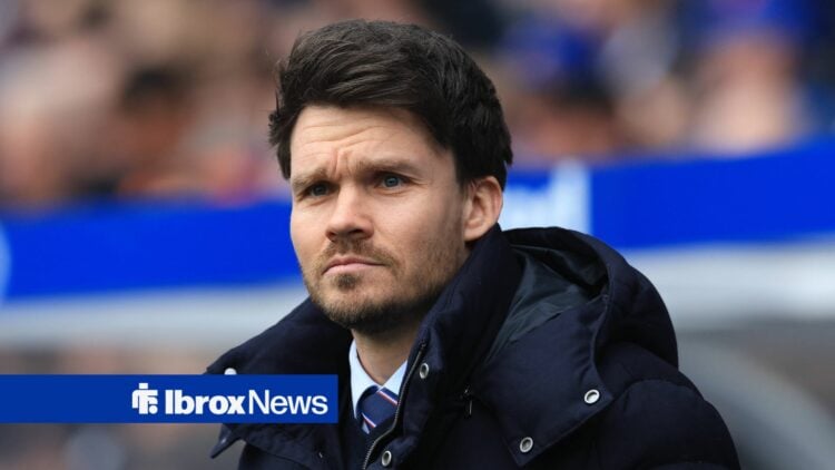 Danny Rohl looking worried in the dugout for Rangers