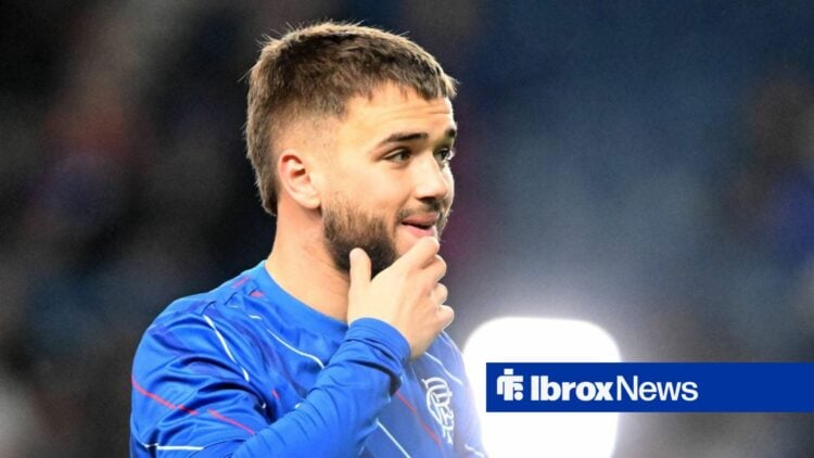Nicolas Raskin warming up for Rangers